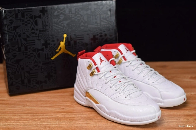 One Kick (2019) 12 Jordan Retro 130690-107 